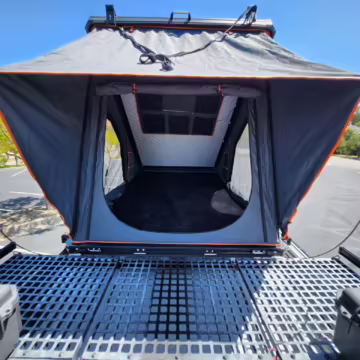 2022 Ford E-Transit 350 — photo 31