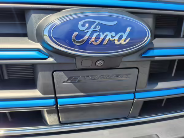 2022 Ford E-Transit 350 — photo 34