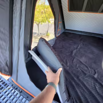 2022 Ford E-Transit 350 — photo 12