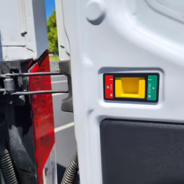 2022 Ford E-Transit 350 — photo 53