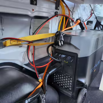 2022 Ford E-Transit 350 — photo 58