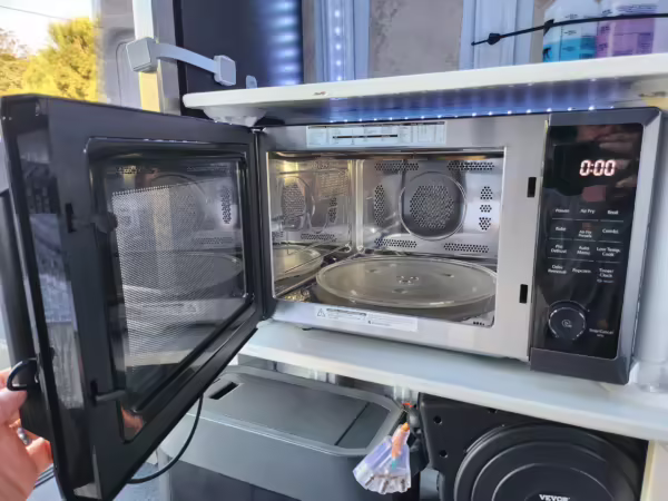 2022 Ford E-Transit 350 — photo 70