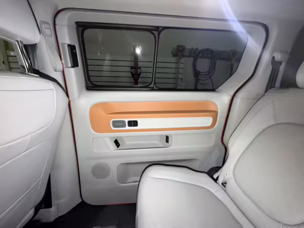 2025 Volkswagen ID. Buzz 1st Edition — photo 24