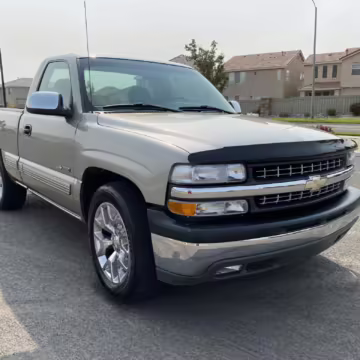 2001 Chevrolet Silverado LS 1500 — photo 11
