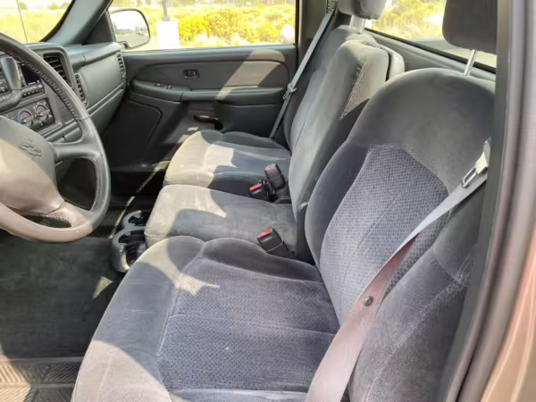 2001 Chevrolet Silverado LS 1500 — photo 41