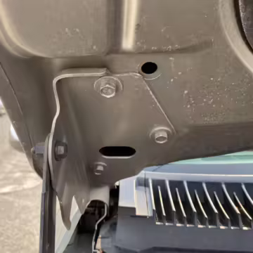 2001 Chevrolet Silverado LS 1500 — photo 46