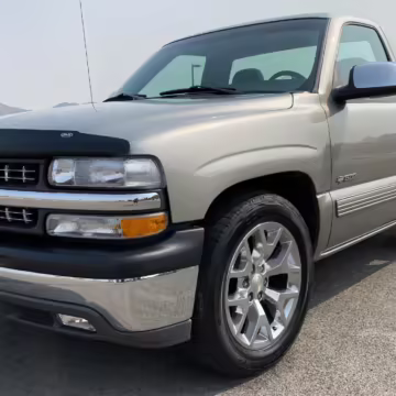 2001 Chevrolet Silverado LS 1500 — photo 3