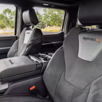 2023 Ford F-150 Raptor R — photo 28