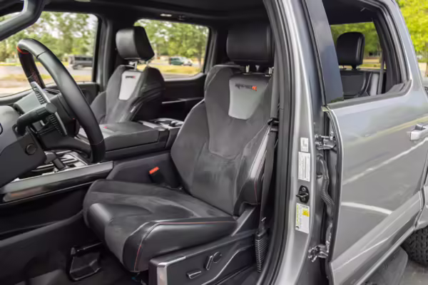 2023 Ford F-150 Raptor R — photo 62