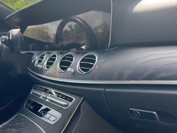 2021 Mercedes-Benz E450 4Matic All-Terrain — photo 29