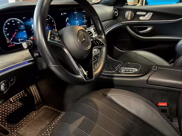 2021 Mercedes-Benz E450 4Matic All-Terrain — photo 39