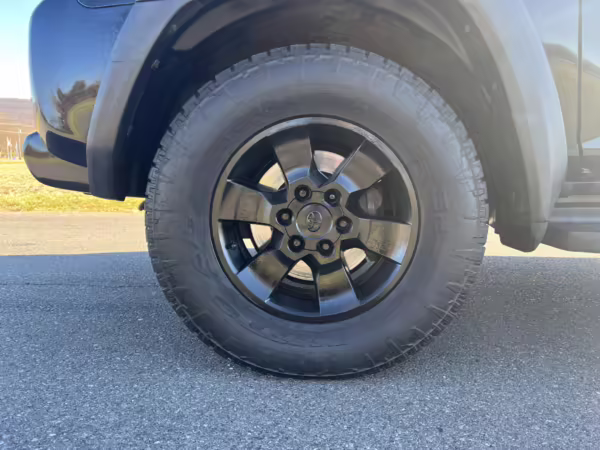 2011 Toyota 4Runner SR5 4×4 — photo 13