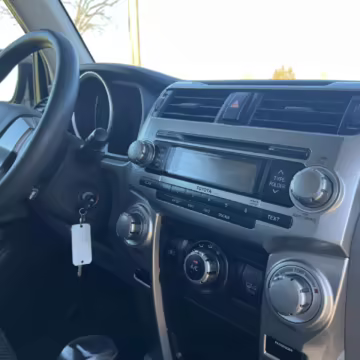 2011 Toyota 4Runner SR5 4×4 — photo 49
