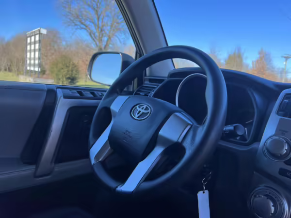 2011 Toyota 4Runner SR5 4×4 — photo 55