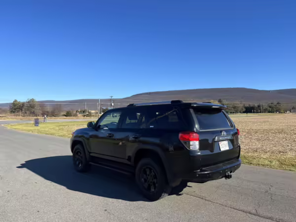 2011 Toyota 4Runner SR5 4×4 — photo 6