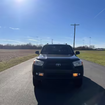 2011 Toyota 4Runner SR5 4×4 — photo 31