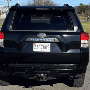 2011 Toyota 4Runner SR5 4×4 — photo 3