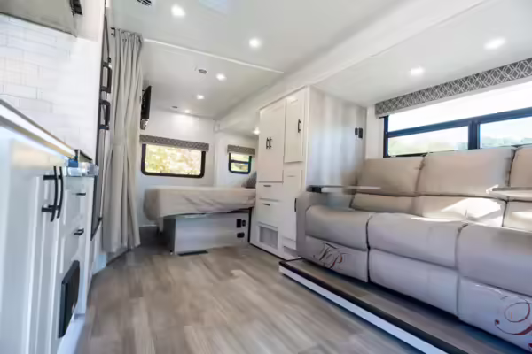 2023 Mercedes-Benz Sprinter 3500XD Isata 3 Series — photo 50