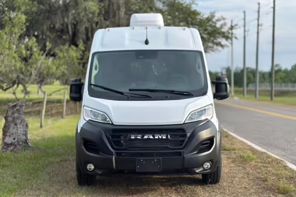 2024 Ram Promaster Cargo 3500 Extended High Roof — photo 2