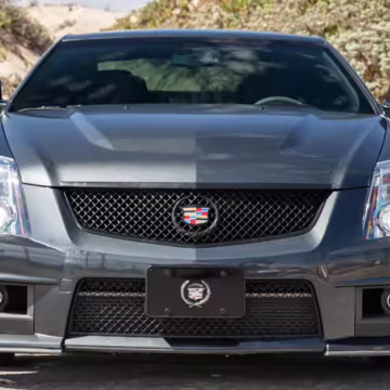 2015 Cadillac CTS-V Coupe Special Edition — photo 2