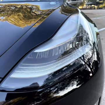 2018 Tesla Model 3 Mid Range RWD — photo 3
