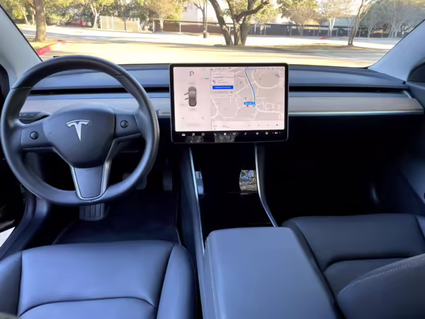 2018 Tesla Model 3 Mid Range RWD — photo 52
