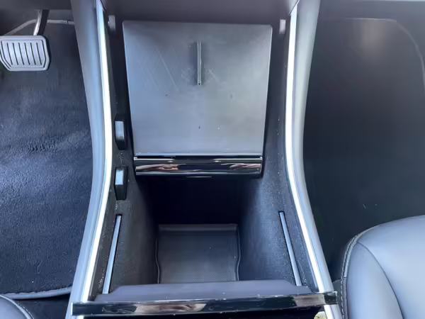 2018 Tesla Model 3 Mid Range RWD — photo 53