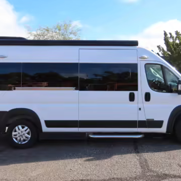2021 Ram 3500 ProMaster Cargo Extended High Roof — photo 3