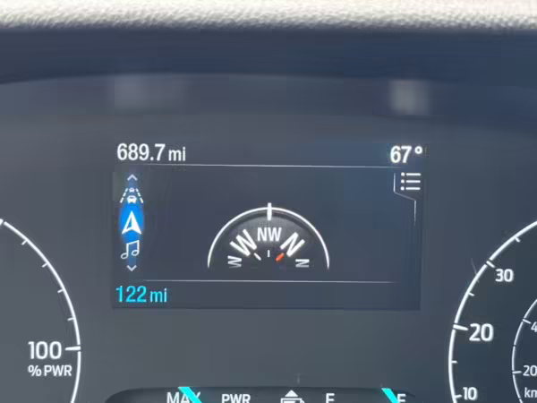 2022 Ford E-Transit 350 — photo 14