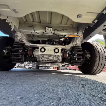 2022 Ford E-Transit 350 — photo 31