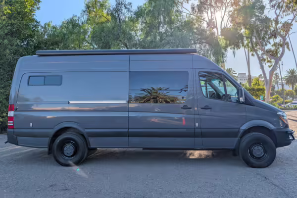 2017 Mercedes-Benz Sprinter 2500 4×4 — photo 28