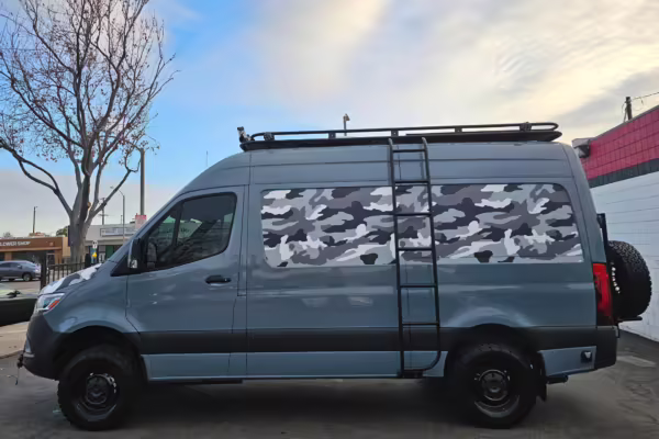 2022 Mercedes-Benz Sprinter 2500 4×4 — photo 2