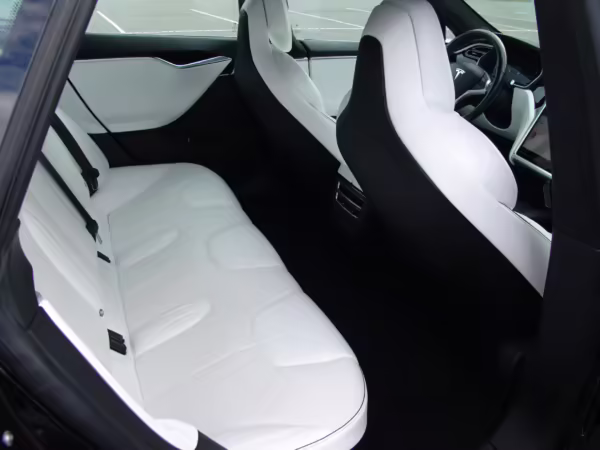 2016 Tesla Model S 90D — photo 19