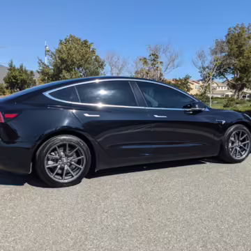 2018 Tesla Model 3 Long Range — photo 6