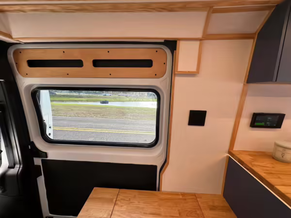 2024 Ram Promaster Cargo 3500 Extended High Roof — photo 43