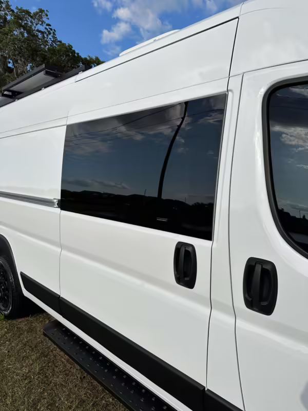 2024 Ram Promaster Cargo 3500 Extended High Roof — photo 8