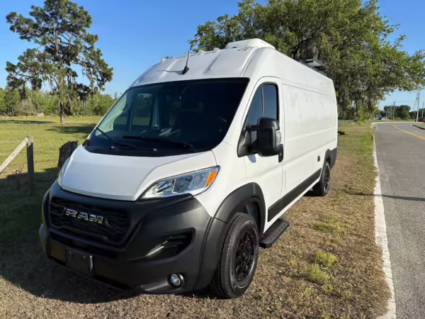 2024 Ram Promaster Cargo 3500 Extended High Roof — photo 34