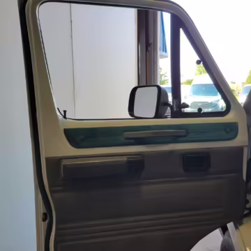 1996 Dodge Ram Van B3500 — photo 29