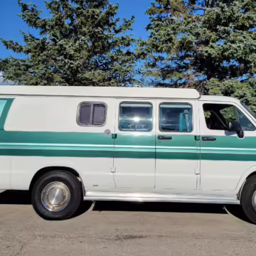 1996 Dodge Ram Van B3500 — photo 17