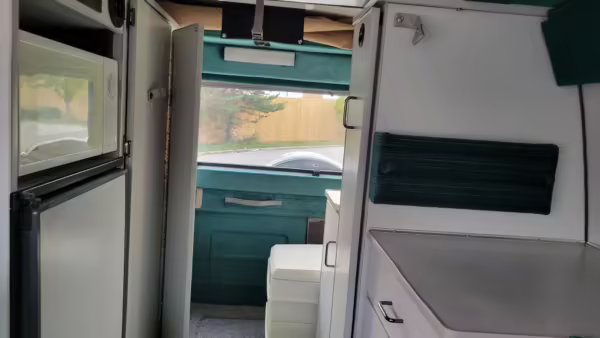 1996 Dodge Ram Van B3500 — photo 48