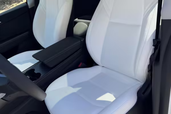 2022 Tesla Model Y Long Range AWD — photo 51