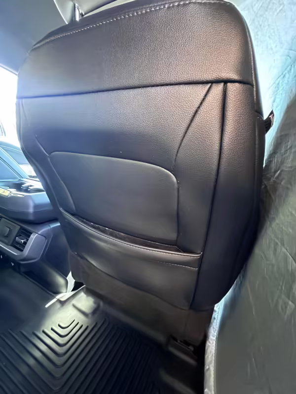 2022 Ford F-150 Lightning Lariat — photo 66