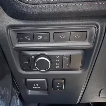 2022 Ford F-150 Lightning Lariat — photo 83