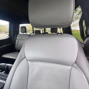 2022 Ford F-150 Lightning Lariat — photo 88