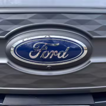 2022 Ford F-150 Lightning Lariat — photo 92