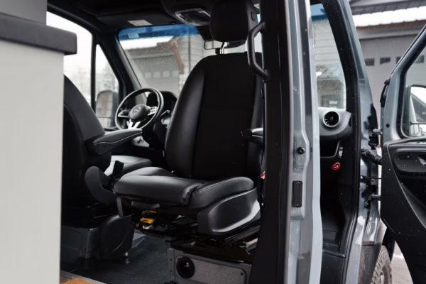 2022 Mercedes-Benz Sprinter 3500 — photo 47
