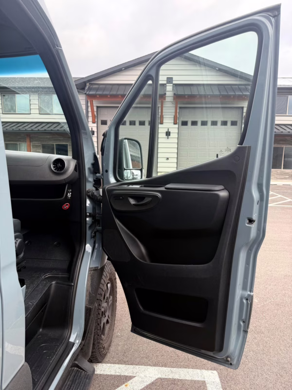 2022 Mercedes-Benz Sprinter 3500 — photo 56
