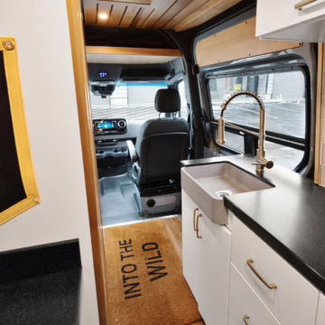 2022 Mercedes-Benz Sprinter 3500 — photo 60