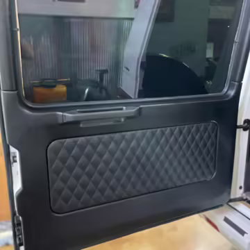 2018 Mercedes-AMG G63 — photo 20