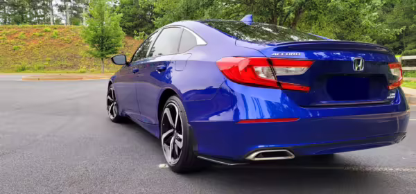 2019 Honda Accord — photo 7